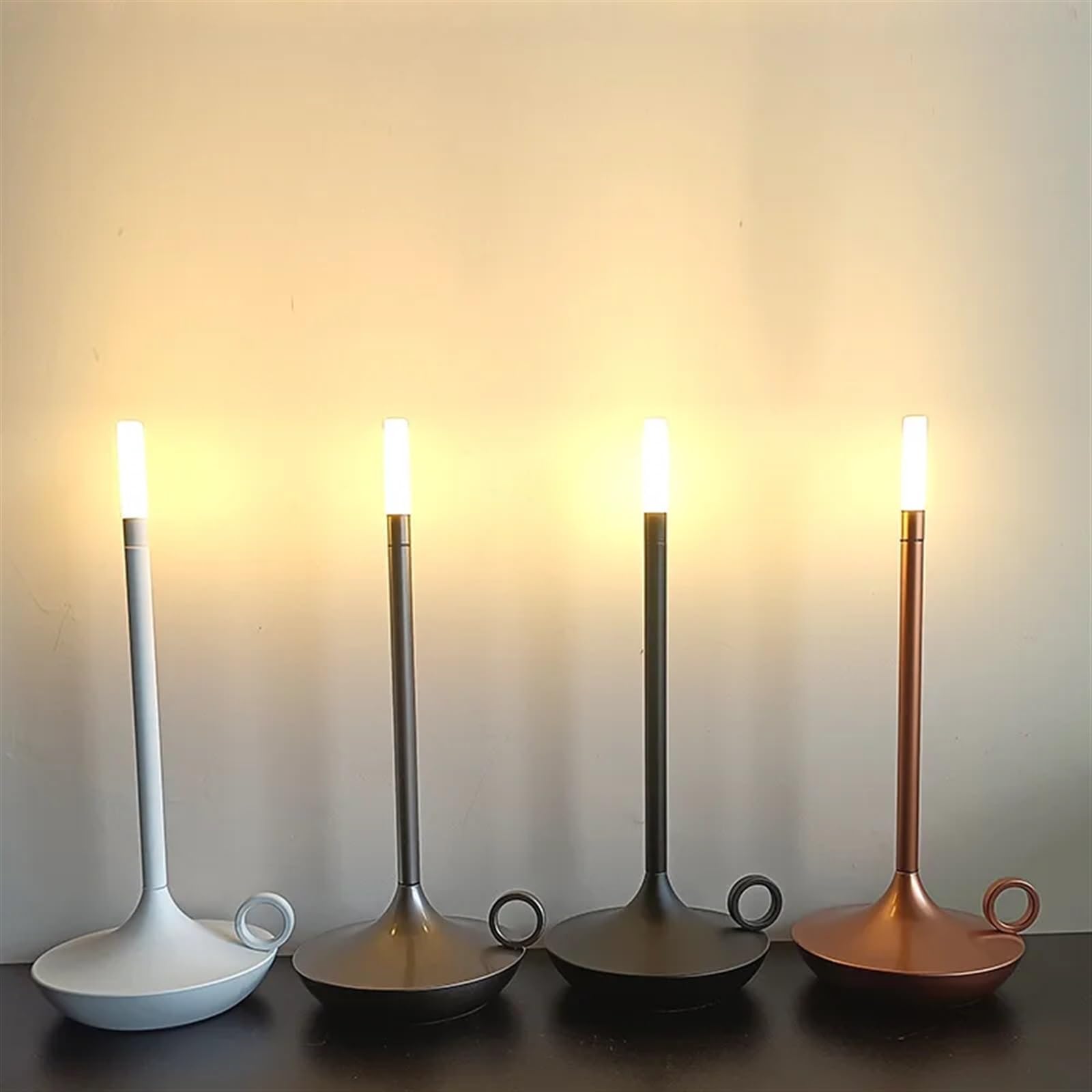 Lampa biurkowa LED ładowalna bezprzewodowa lampa dotykowa świeca kempingowa lampa stołowa sypialnia obok lampka nocna do dekoracji domu (różowe złoto)