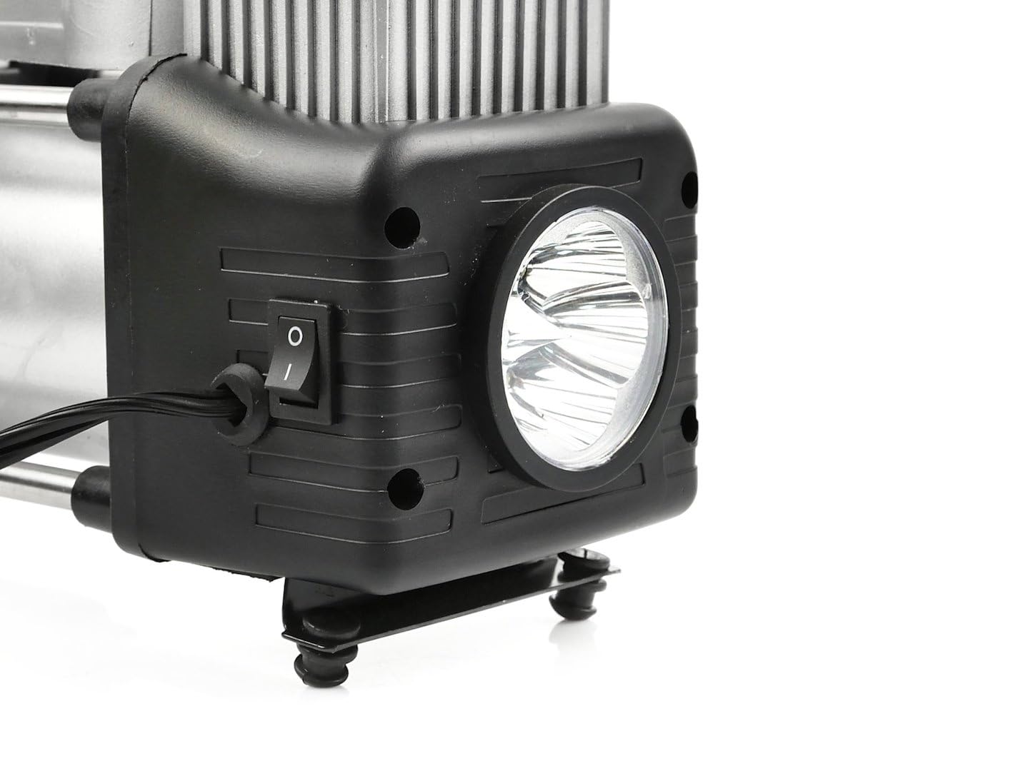 BSD Compressore Elettrico 12V 250W con Manometro e Luce LED - Gonfiatore per Auto, Moto e Biciclette, Accessori Inclusi e Tubo Pneumatico a Spirale 2,5m