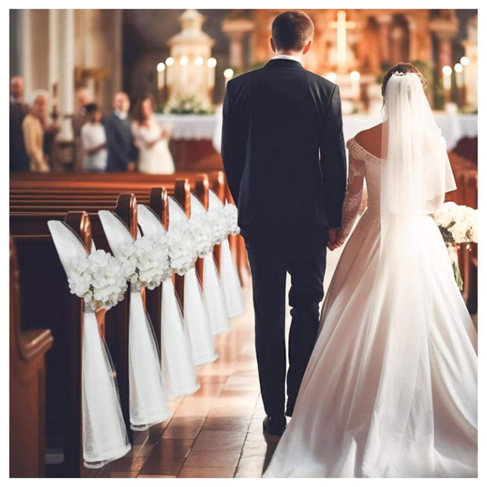 Hochzeit Gang Dekorationen für Zeremonie Hochzeitsstuhl Kirchendekorationen Langen Tüllschwänzen mit Strass-Wickel und Blumen für Hochzeiten Bank Brautparty Kirchenbänke Weiße Hortensie 24 Set