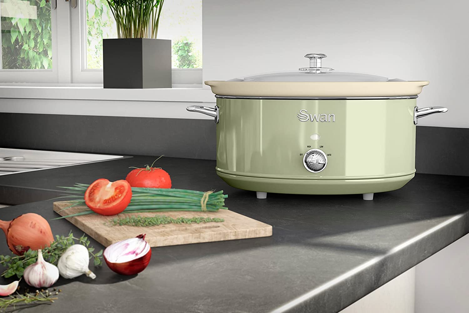 Swan Retro Slow Cooker 6,5L Cerámica Antiadherente Tapa Vidrio 3 Temperaturas 320W Verde