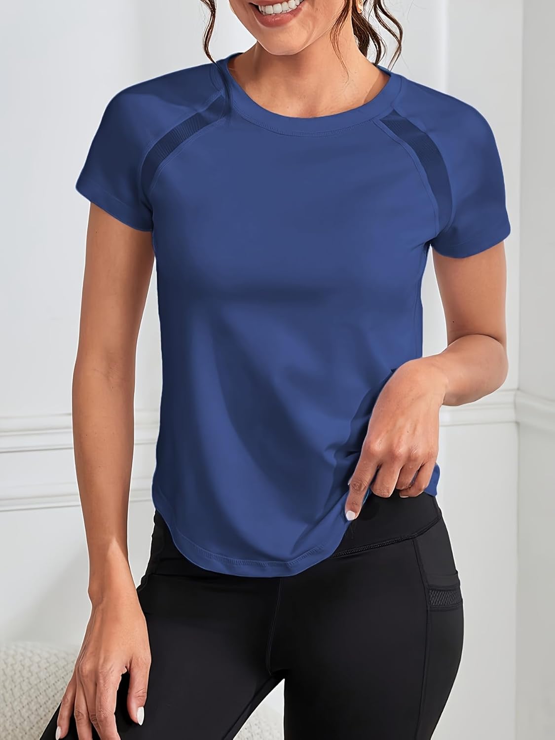 Women's Solid Color Mesh Spliced Breathable Quick-Dry Slim-Fit Casual Sports Short Sleeve T-Shirt