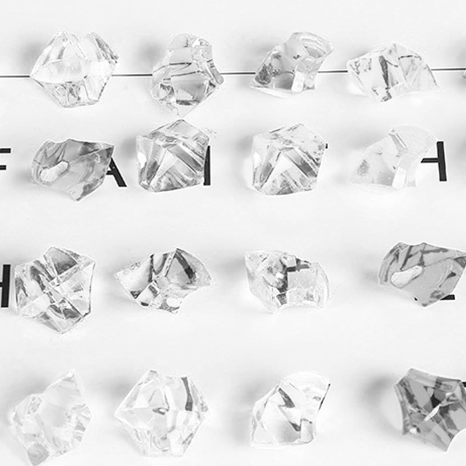 600pcs Acrylic Fake Ice Cubes with Unique Shape for Vase Fillers and Decorative Home Scattering Around Candles Chic Reusable Ice Rocks