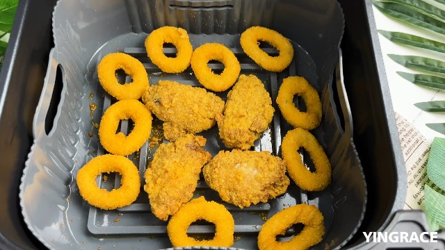 Teglie In Silicone Per Friggitrice Ad Aria - 2 Pezzi 20x20cm - Per Philips, Moulinex, Cecotec - Foto 5