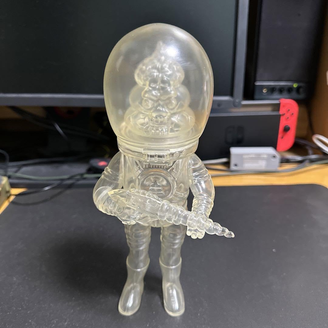 ゴッコ堂 アストロウンコツ (クリア成型/未塗装)　ASTRO UNKOSTU Amazon.co.jp: アストロウンコツ クリア成型 ゴッコ堂 goccodo