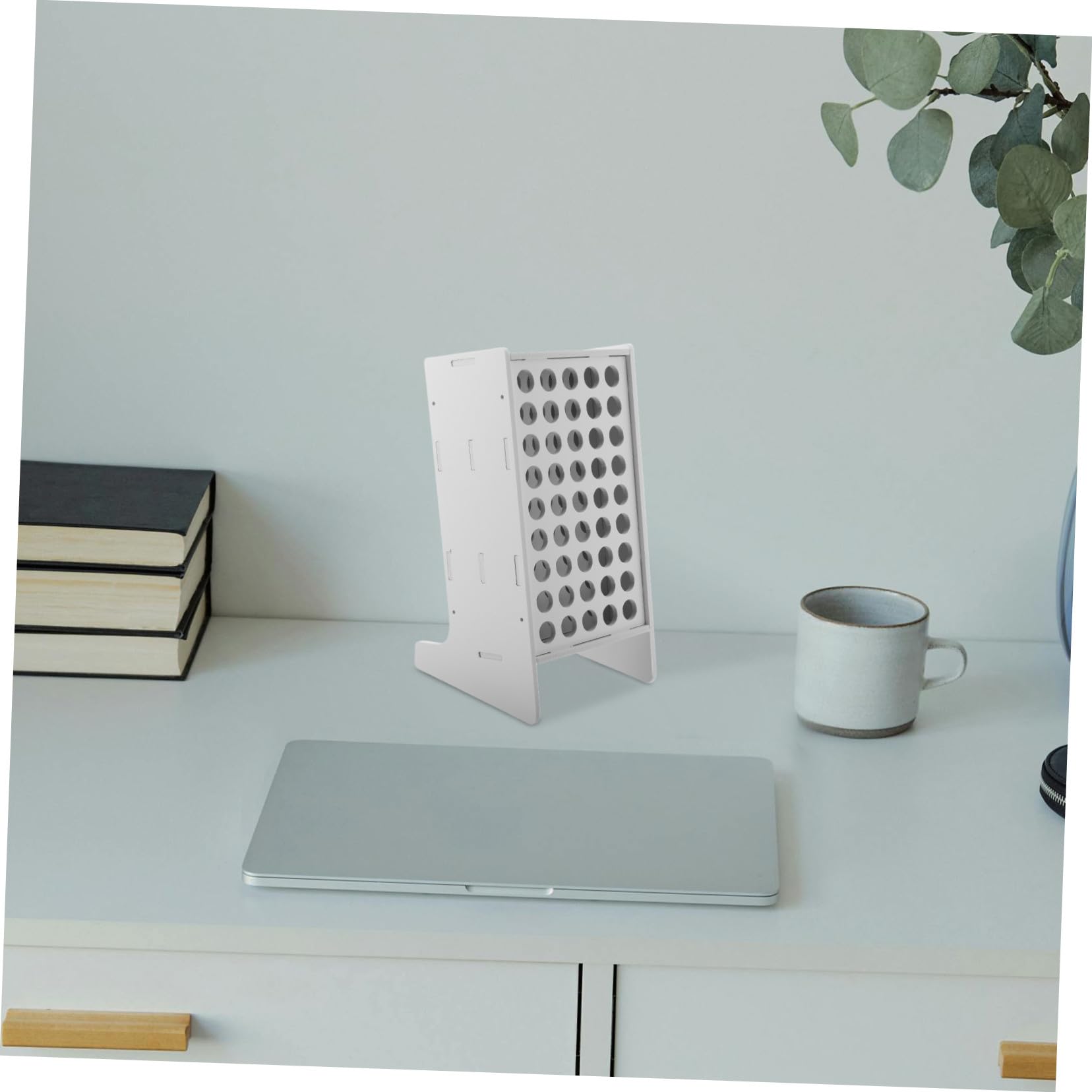 ORFOFE Espositore Penne Inclinato 45 Fori in Plastica Bianco, Organizer per Pennarelli da Scrivania Salvaspazio, per Back To School Party e Uso Domestico