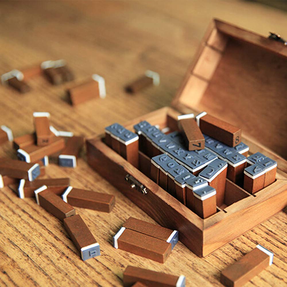 70 sellos de letras del alfabeto, juego de letras del alfabeto de goma de madera, números y símbolos, números y puntuación, kit de sellos de tinta multiusos con caja de almacenamiento, para