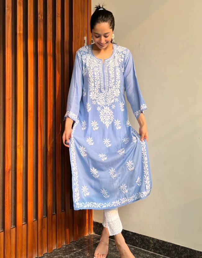 Image of ANNI DESIGNER Women's Cotton Blend Floral Straight Kurta