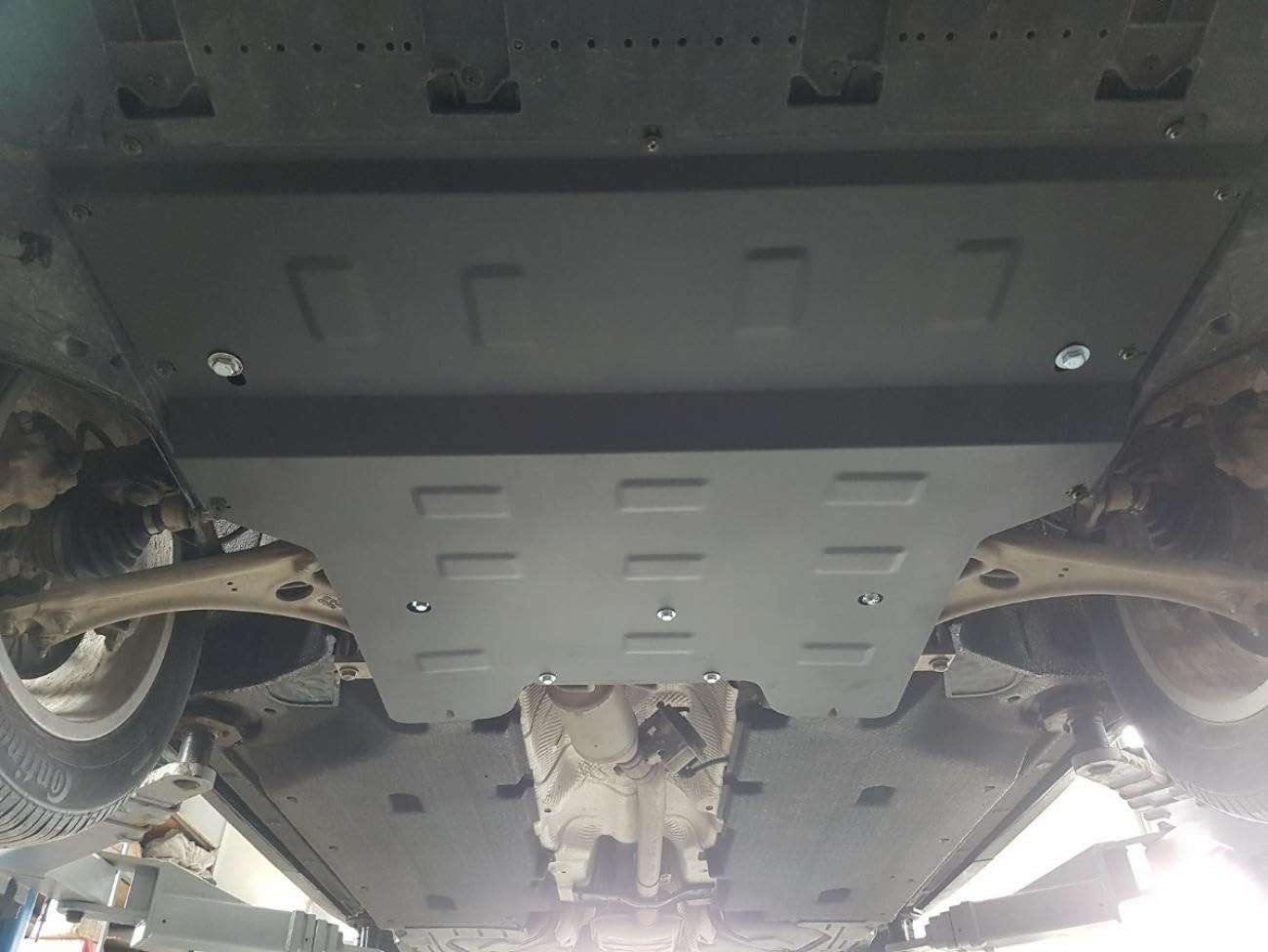 Protezione sottoscocca in acciaio Scut Protection per motore compatibile con Audi Q3 (2011-2018) Scut Protection