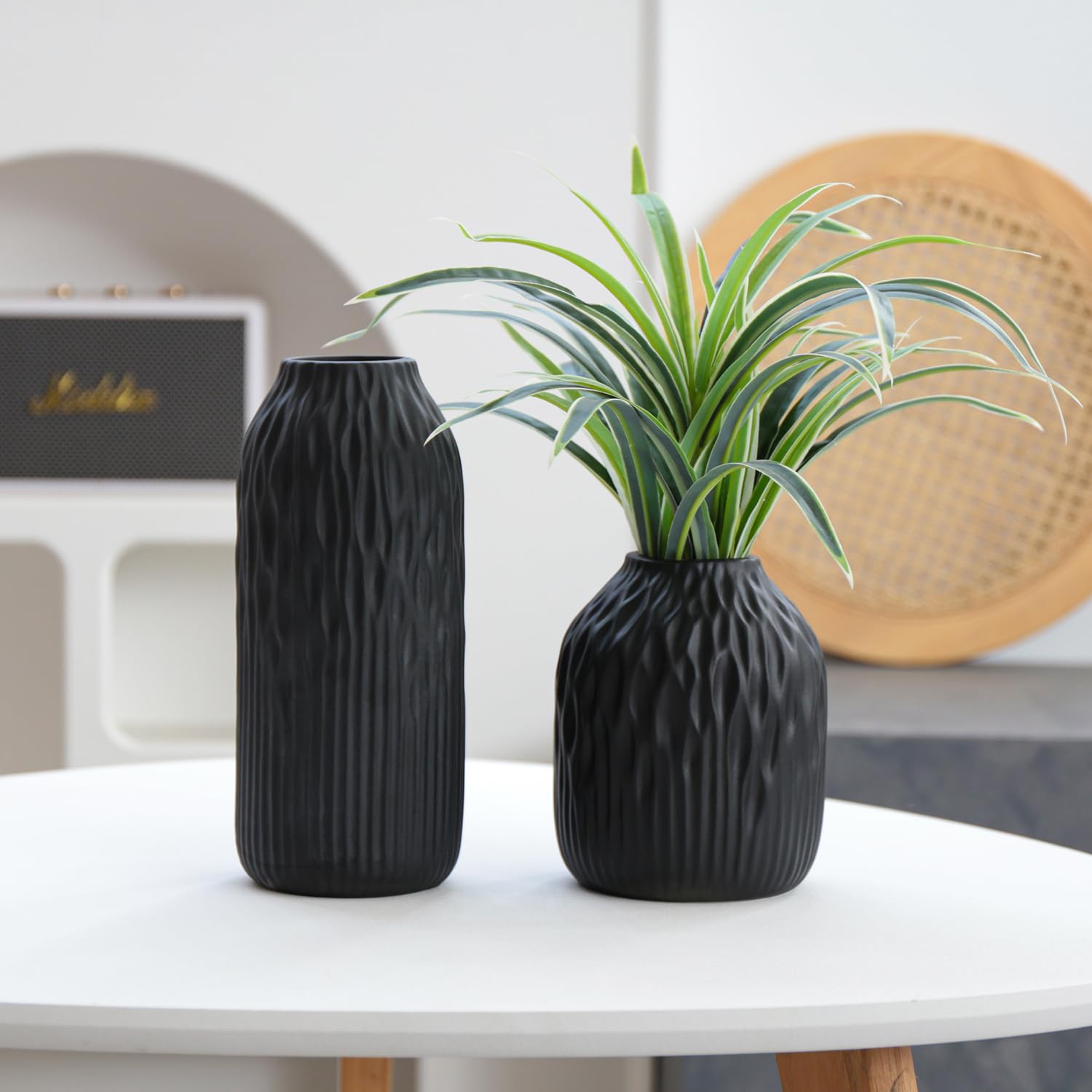 Schwarze Keramik-Blumenvase, 2er-Set, Porzellan, zylindrische Trockenblumen-Halter, Dekoration für Salon/Tisch/Arbeitszimmer/Büroeingang, moderner einfacher Boho-Stil (Schwarz)