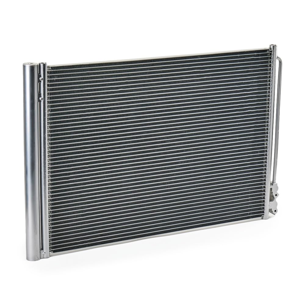 STARK SKCD-0110378 Condensatore climatizzatore con essiccatore Compatibilità con BMW 5 Sedan F10