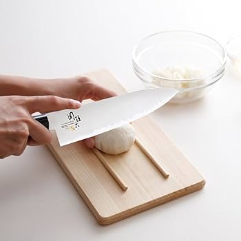 Amazon|貝印 KAI 関孫六 包丁 牛刀 180mm 青藤日本製|三徳包丁 Amazon|貝印 KAI 関孫六 包丁 牛刀 180mm 青藤日本製|三徳包丁