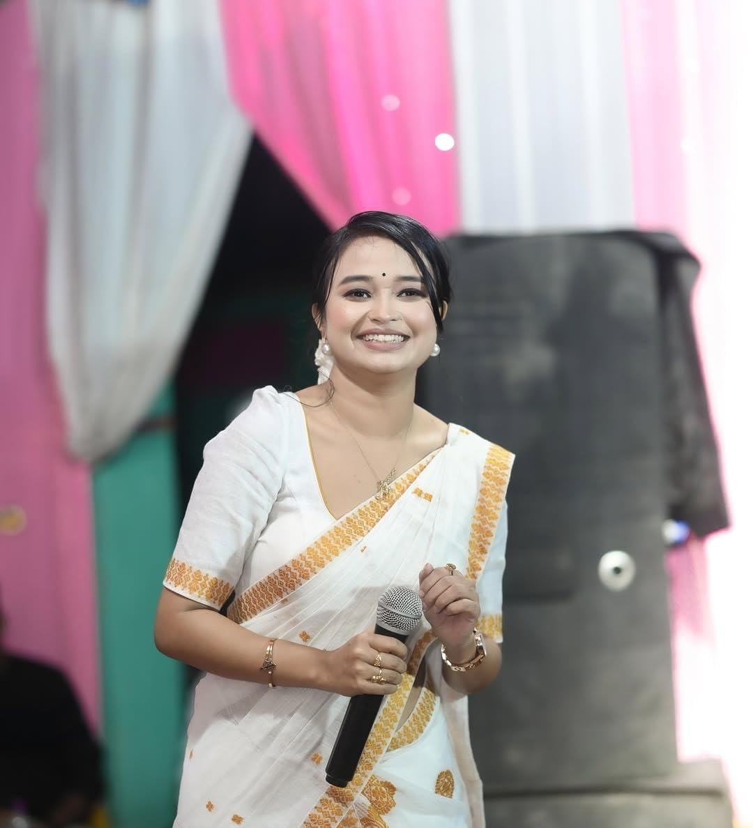 VM Selling Hub New Assamese mekhala chador 1