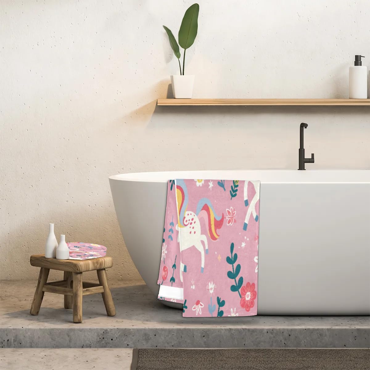 Cute Pastel Unicorn Rainbow 3 Piece Bath Towels Set Absorbent Quick Drying Towel Set for Kitchen Beach Yoga Gym, 1 Oversized Bath Towel, 1 Hand Towel, 1 Wash Cloth