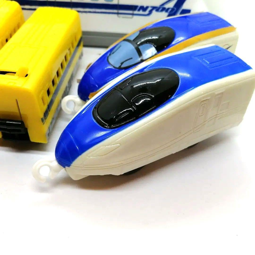 Amazon | 京都鉄道博物館 ドクターイエロー&N700のぞみ お弁当箱