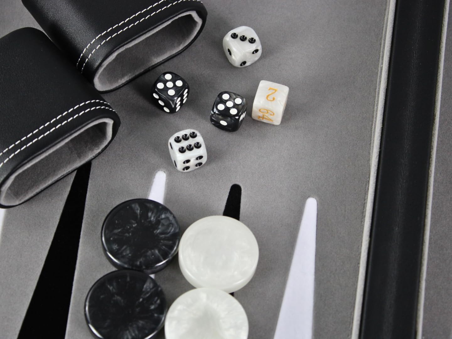 Graphene Grigio Pelle Backgammon Set 21 Inch