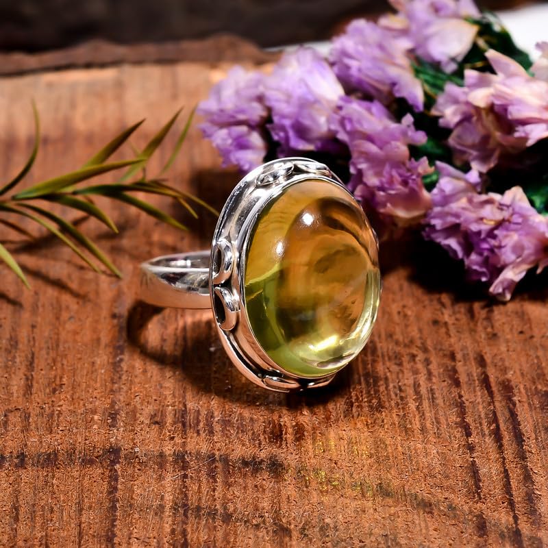 Bague de déclaration argent minimaliste avec quartz cabochon