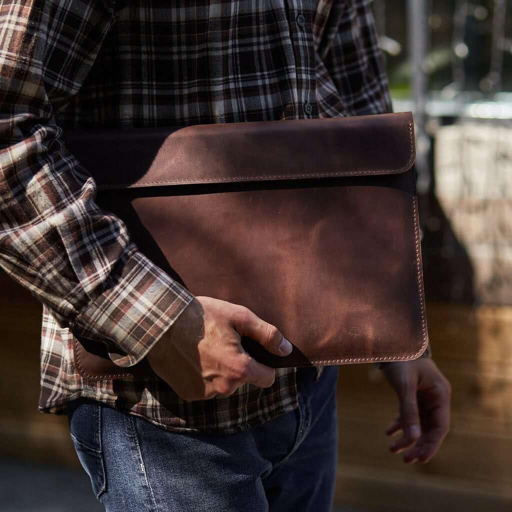 Leather Laptop Case Made for MacBook Air Sleeve 15 inch - Brown PC Case - Carrying Protective Sleeves Compatible with MacBook Air 15" M2 M3 M4 A2941 А3114 A3241 2025, Genuine Vintage Leather, Brown