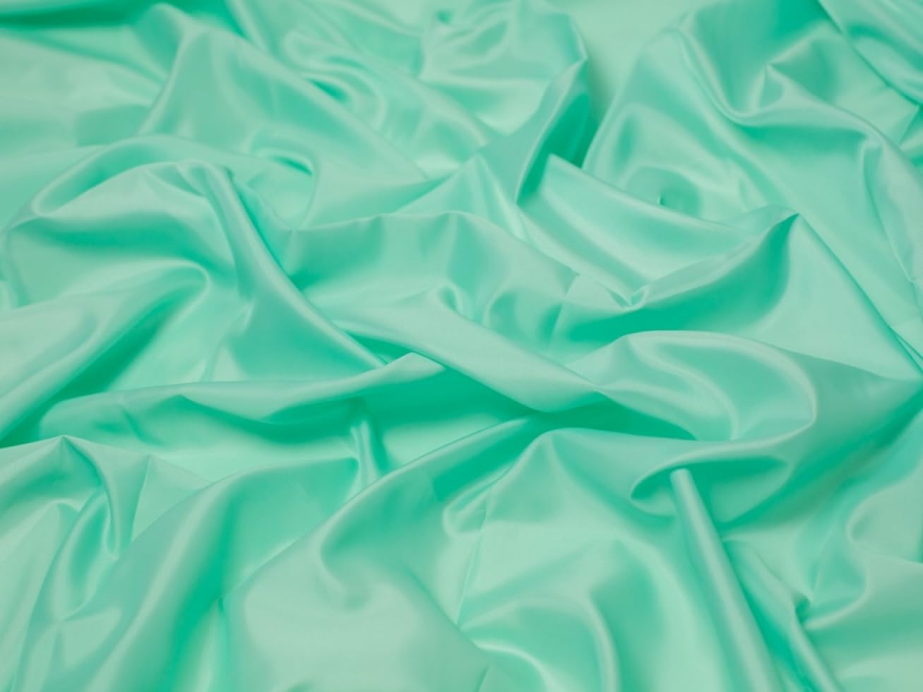Minerva Core Range Anti Static Supersoft Lining Apparel & Dress Fabric 311 Green - Lightweight & Suitable for Dressmaking - Approx Width: 160cm / 64" - Sold per metre
