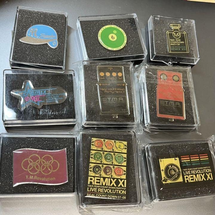 Amazon | T.M.Revolution 西川貴教 イヤカン ピンバッジセット