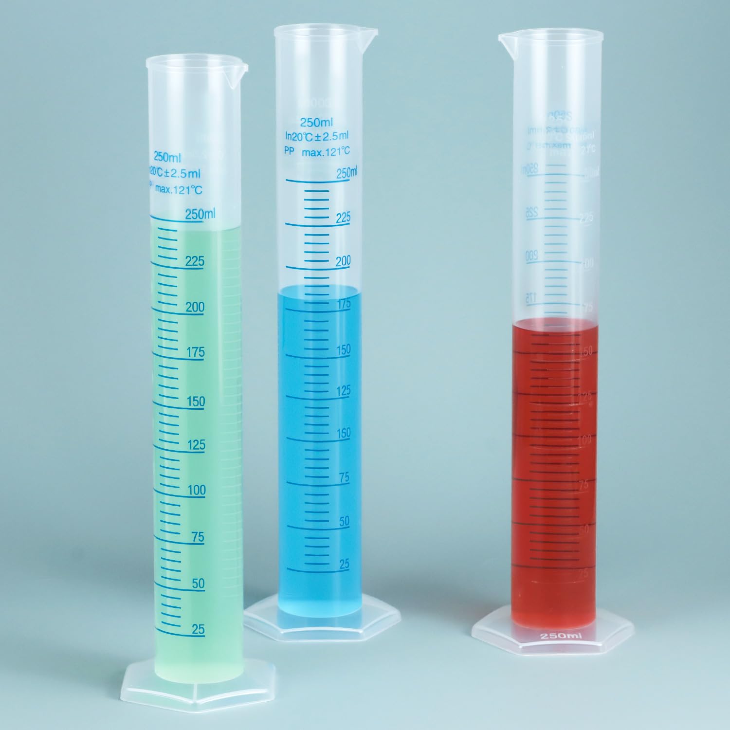 QWORK Confezione da 6 cilindri graduati in plastica, cilindri graduati da 250 ml, cilindro scientifico per provette, doppia linea di marcatura, cilindro graduato con beccuccio per versare