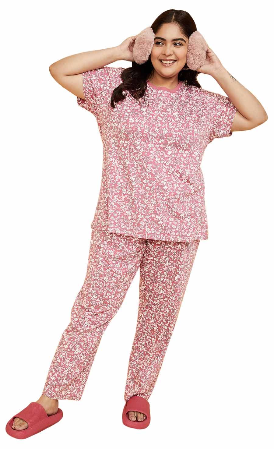 Women Plus Size Pure Cotton Printed Pj Pajama Set
