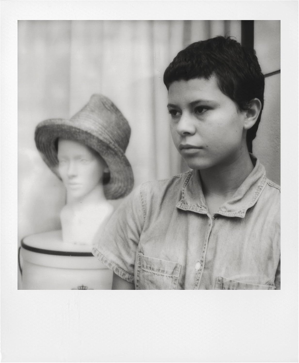 Polaroid Pellicola I-Type in bianco e nero - Confezione da 2 (16 foto)