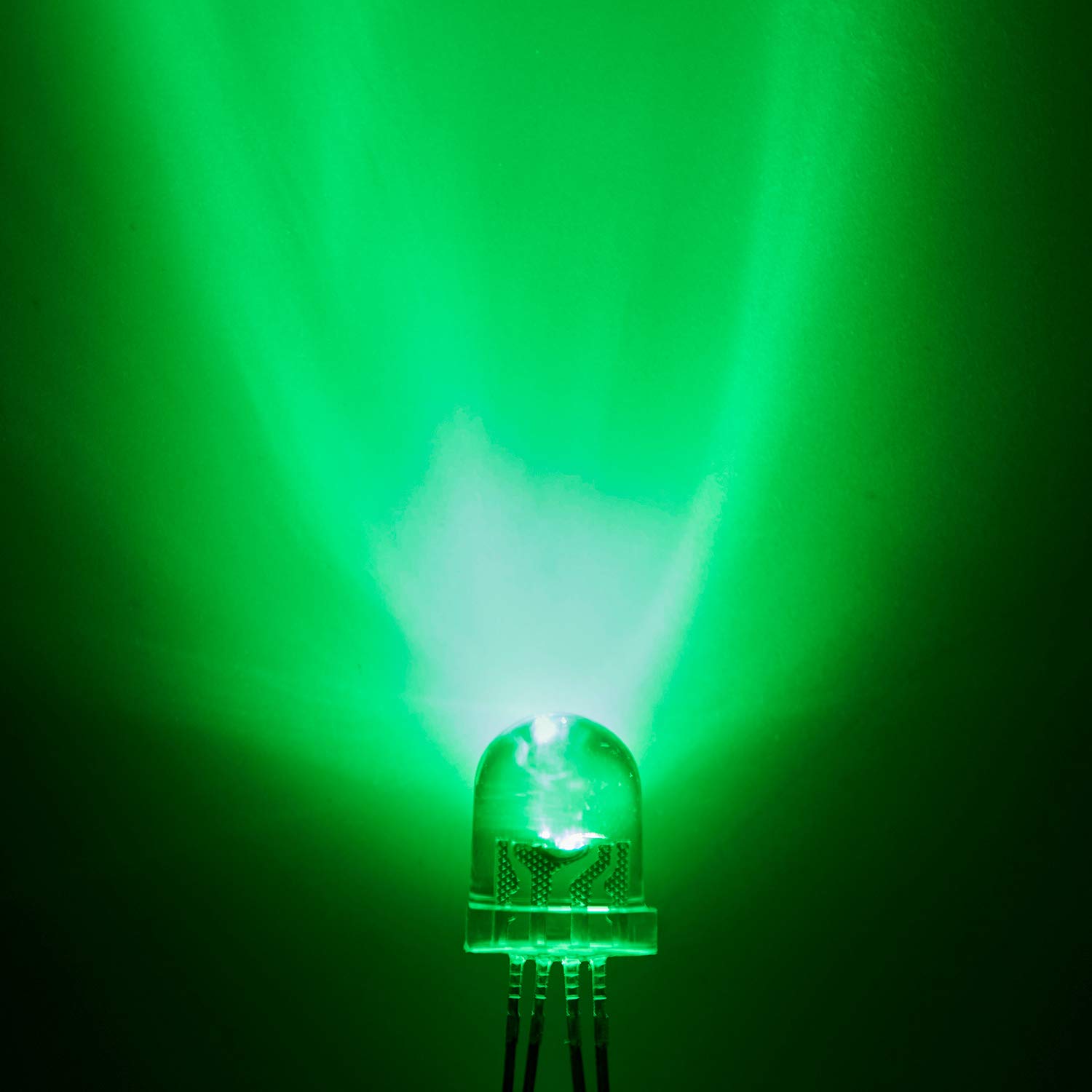 Chanzon Lot De 50 Diodes LED RVB Multicolores Diffusées 8 Mm Anode Commune (givrée Ronde 3 Couleurs) 4 Broches Éclairage Lumineux Lampes Composants électroniques Indicateur De Diodes