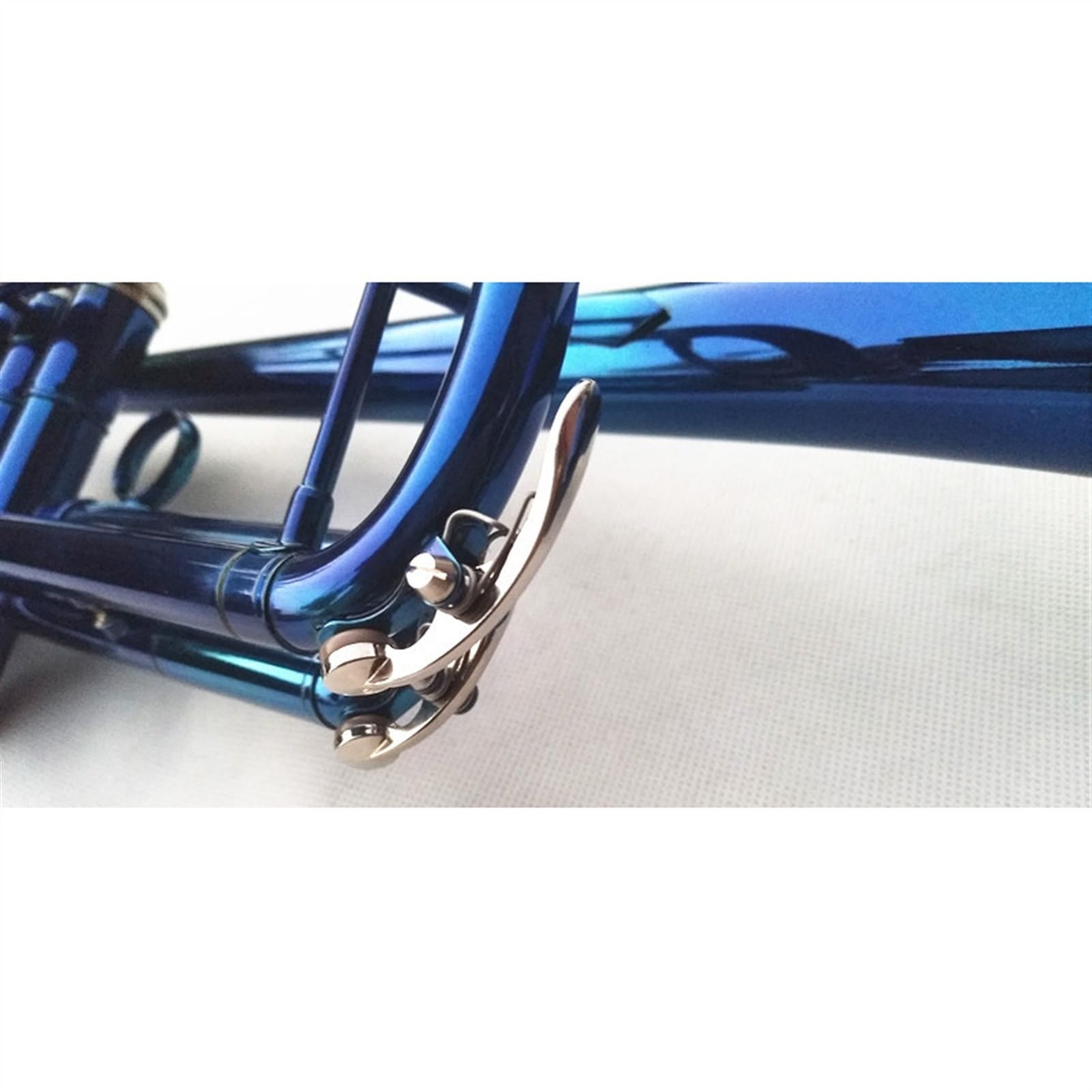 Amazon | プロのトランペット トランペット 楽器 赤 青 B