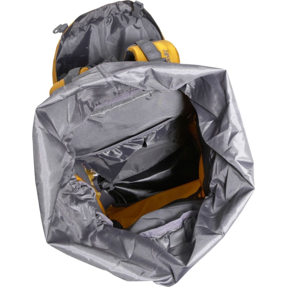 17.5 gaming laptop backpack MSI Urban Raider Gaming Backpack Black - Fits up to 17" Laptops New w/ Tags
