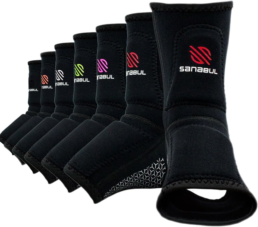 Sanabul Essential Striking Gel Ankle Guard for MMA Muay Thai Kick Boxing (Pair) : Sports & Outdoors