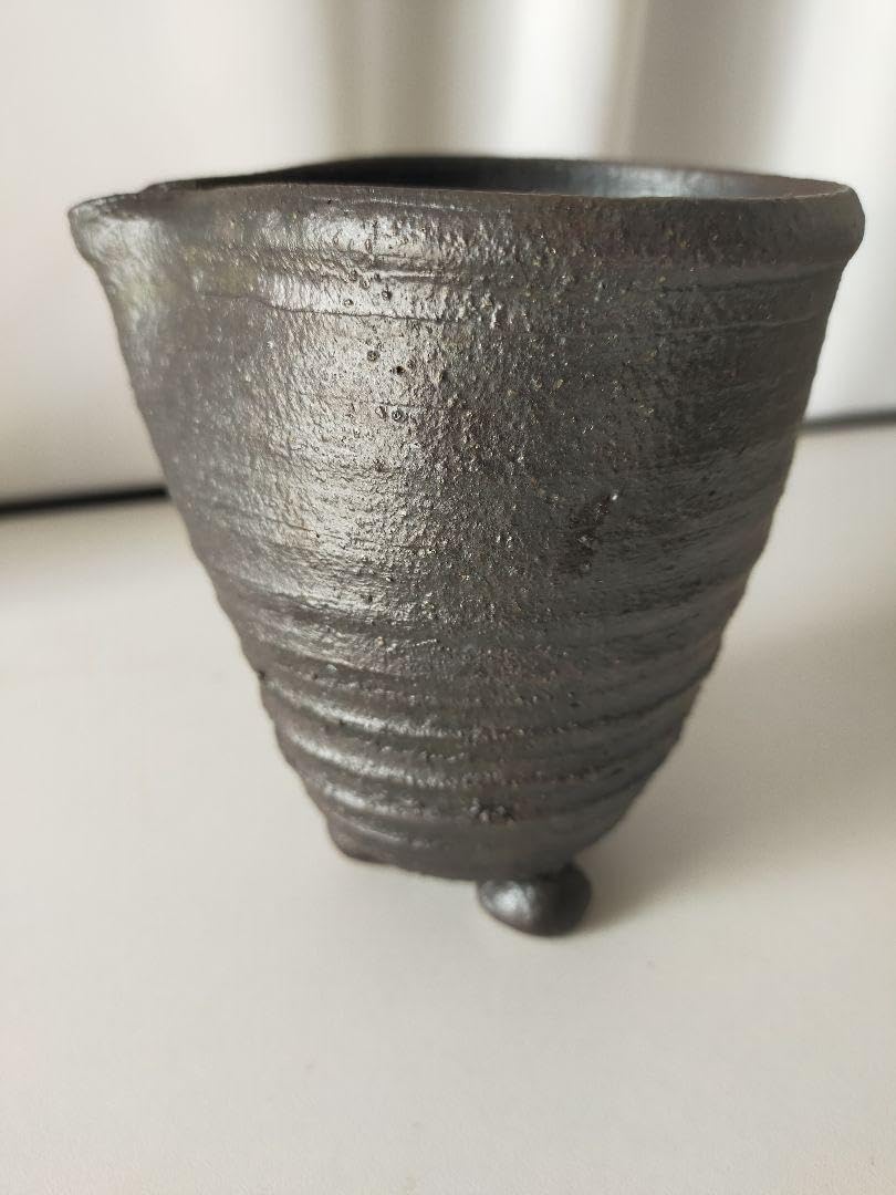 Sake Ceramics Katakuchi Guinomi Set