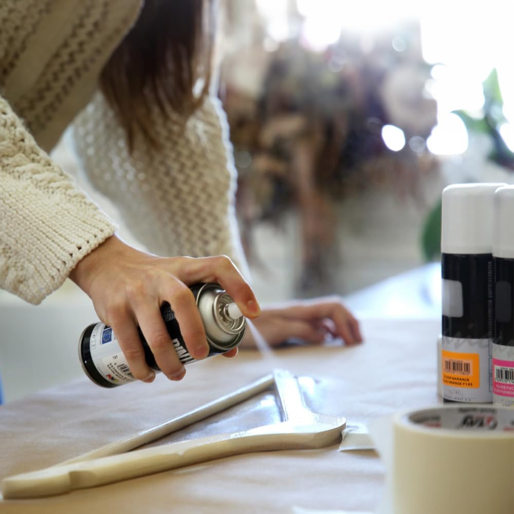 PLUS HOME Pintura Spray 520cc para pintar todo tipo de super cies: madera, metal, cartón, tela, piedra, bra de vidrio, plásticos rígidos, etc para bricolaje y DIY.Blanco Mate (Ral:9010)(Paquete de 6)