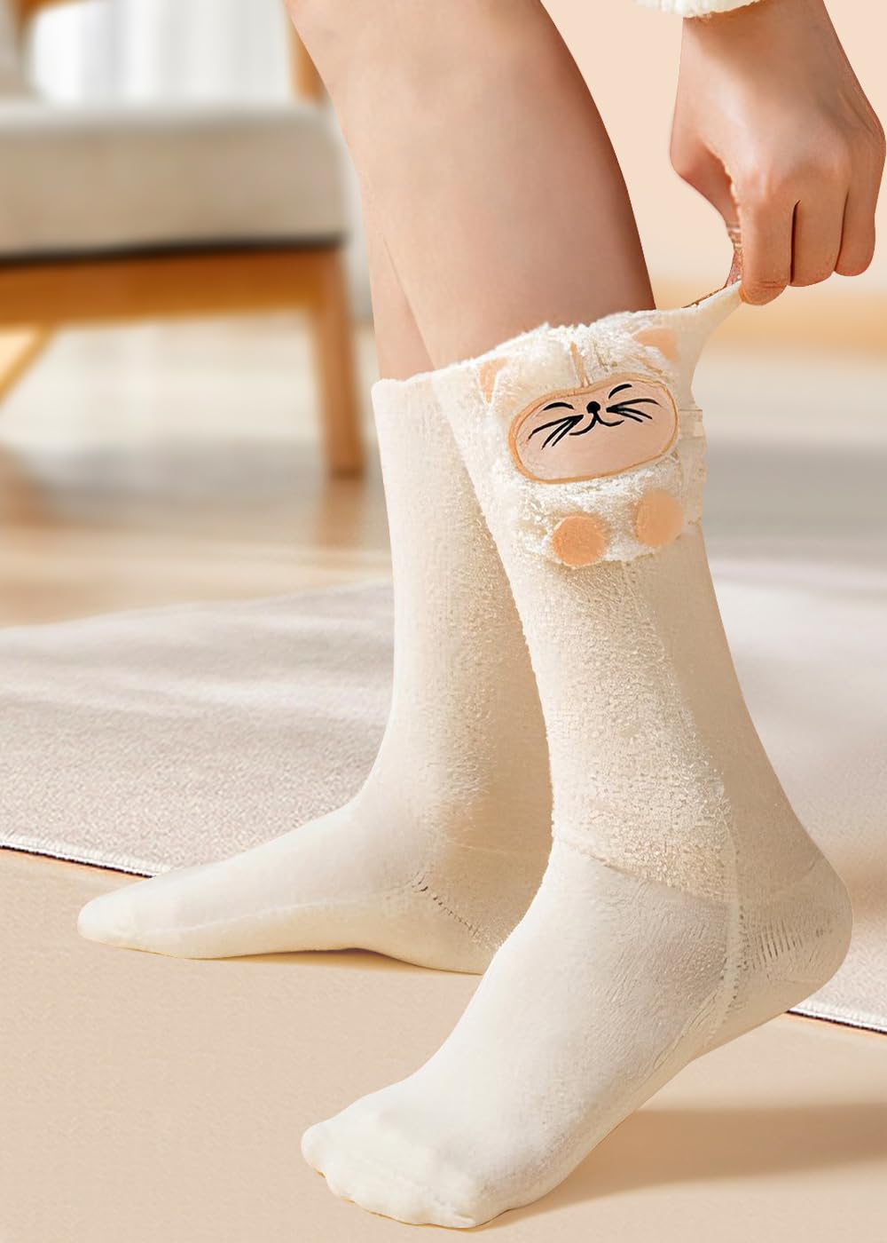 Chaussettes Chauffantes Femme – Chaussettes Électriques Confortables avec Technologie de Chauffage Améliorée et Batterie 4000mAh, 3 Niveaux de Chauffe pour Maison & Quotidien (Pas pour Ski)