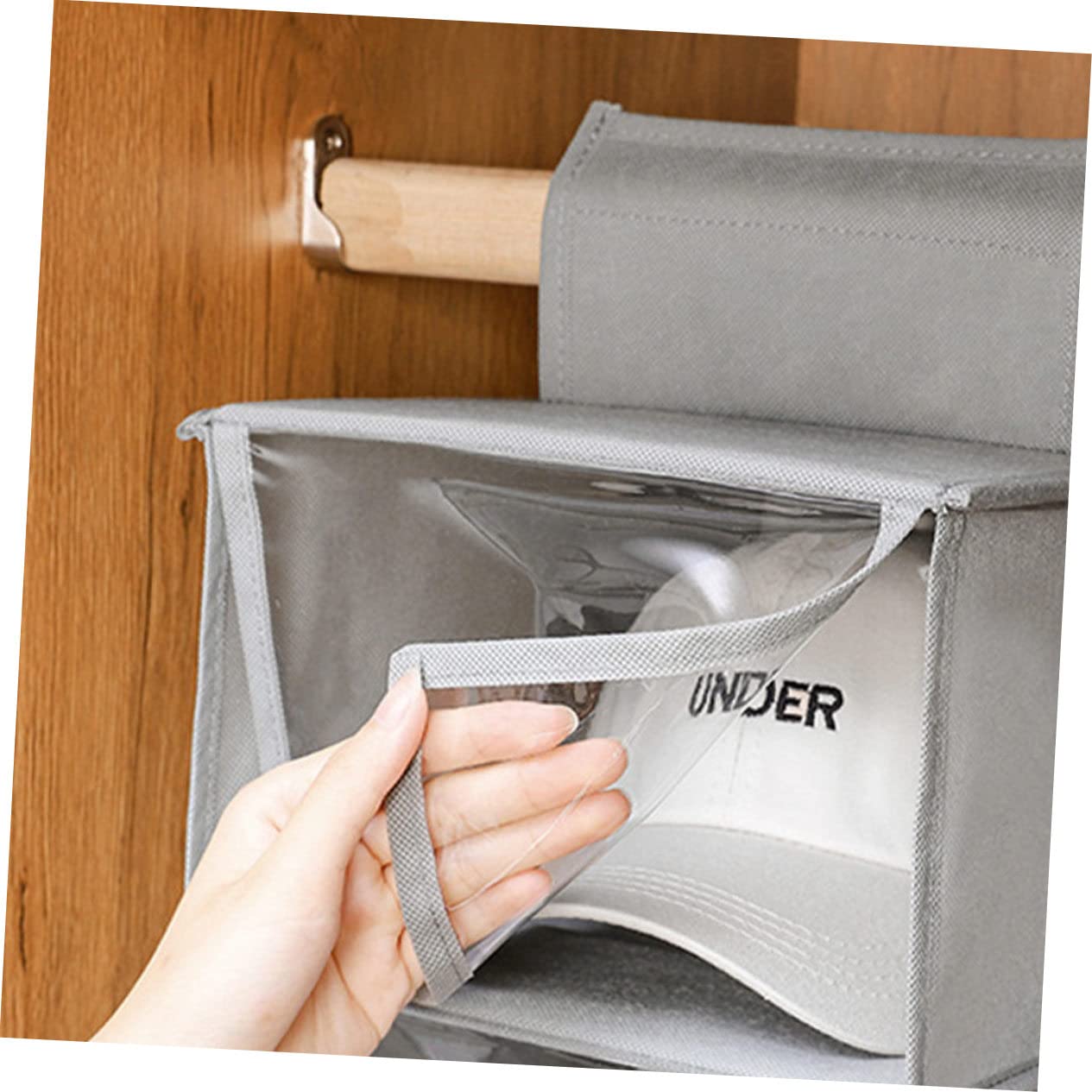 Bolsa de Almacenamiento de Sombreros de Tela no Tejida Gris, Colgante de Pared, para Sujetadores, Ropa Interior y Zapatos. Solución práctica y a Prueba de Polvo.