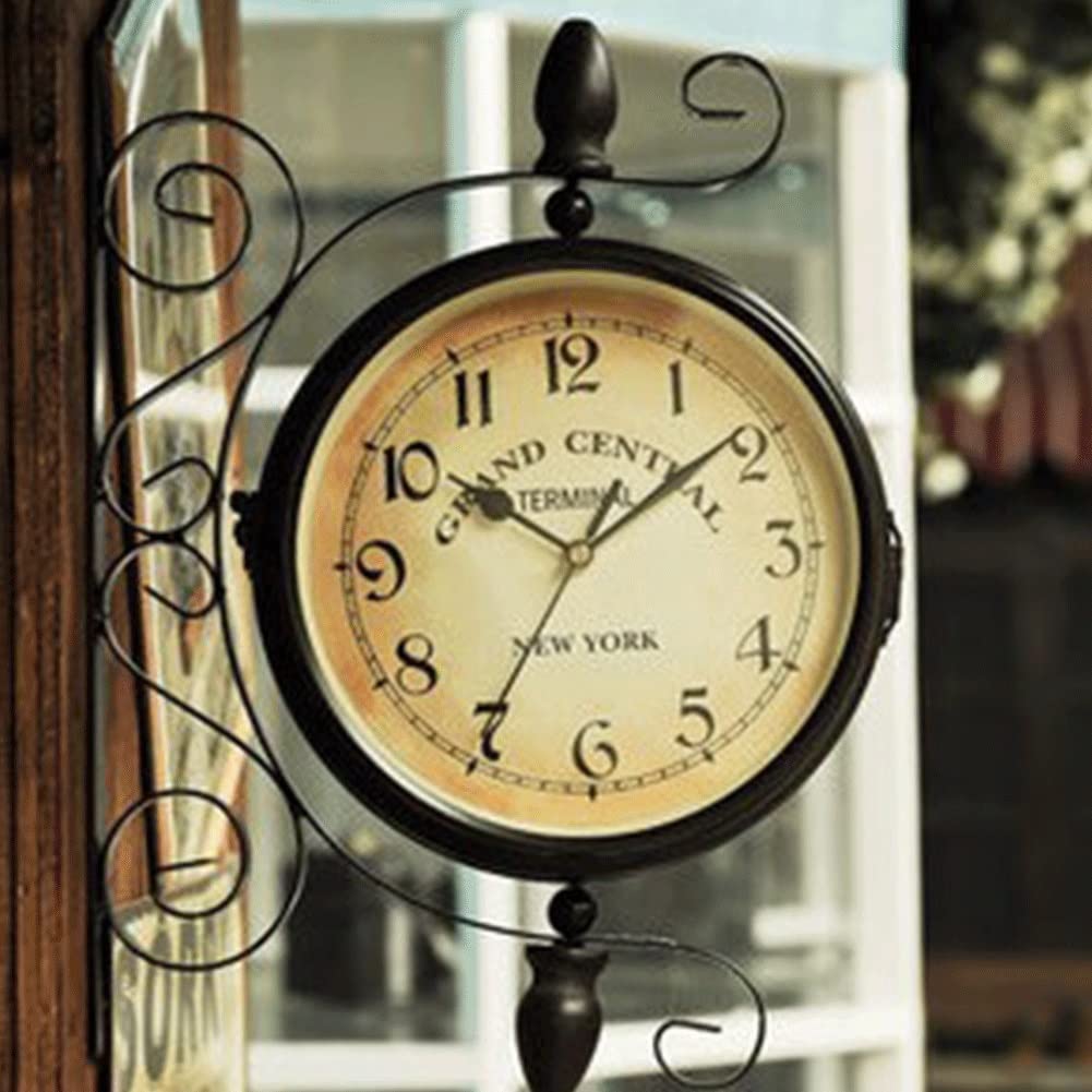 Horloge Murale Rétro sur Pied Double Face, Horloge De Gare Rétro en Métal À Deux Cadrans, Horloges Suspendues Antiques pour Jardin, Terrasse, Piscine, Véranda, Clôture, Décor,Black