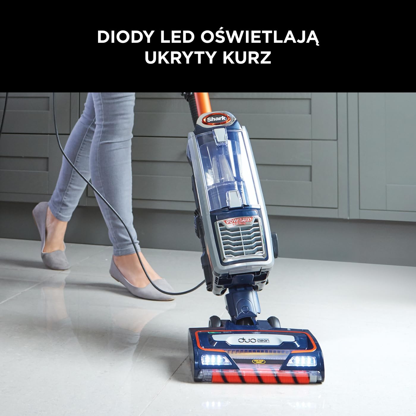 Shark odkurzacz przewodowy 0,83L z technologią Anti-Hair-Wrap, odkurzacz DuoClean z funkcją Powered Lift-Away oraz końcówkami do sierści zwierząt, tapicerki i szczelin, przewód 8 m, NZ801EUT