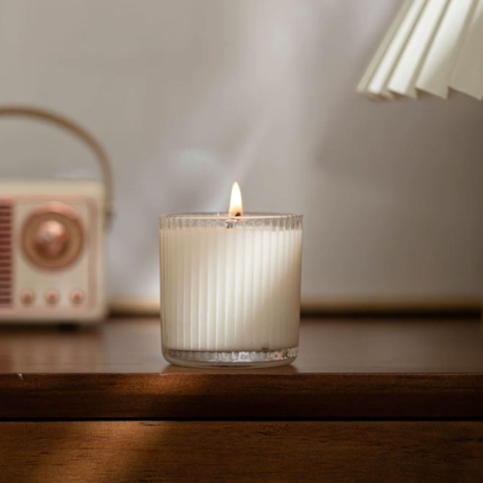 Exquisito Velas de cristal hechas con cera de soja y aceites esenciales, velas redondas en tarro de Camelia for el hogar perfumadas meloso