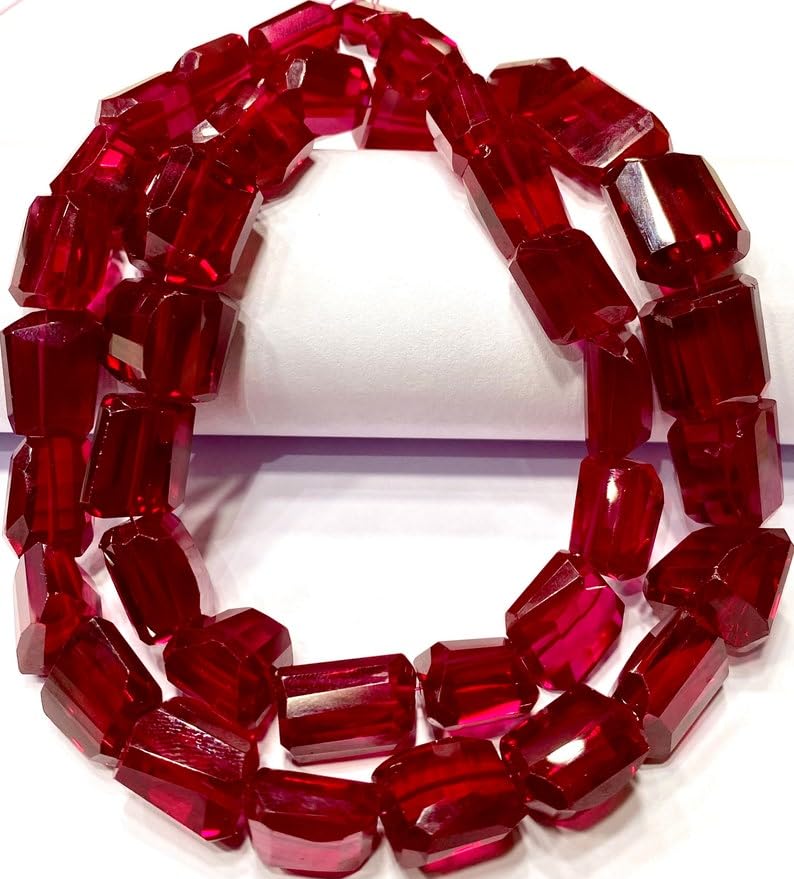 Naturalny rubinowy korund bryłki fasetowane koraliki 10 mm do 12 mm 48 cm długi sznurek tworzenie biżuterii koraliki z kamieni szlachetnych do naszyjnika, bransoletki