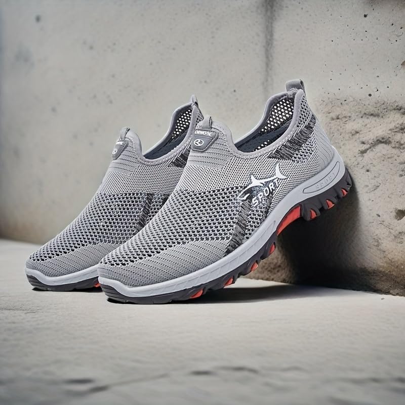 Men's Spring and Summer Sports Shoes are Breathable and Lightweight, with a Soft Rubber Base, Suitable for Daily use3