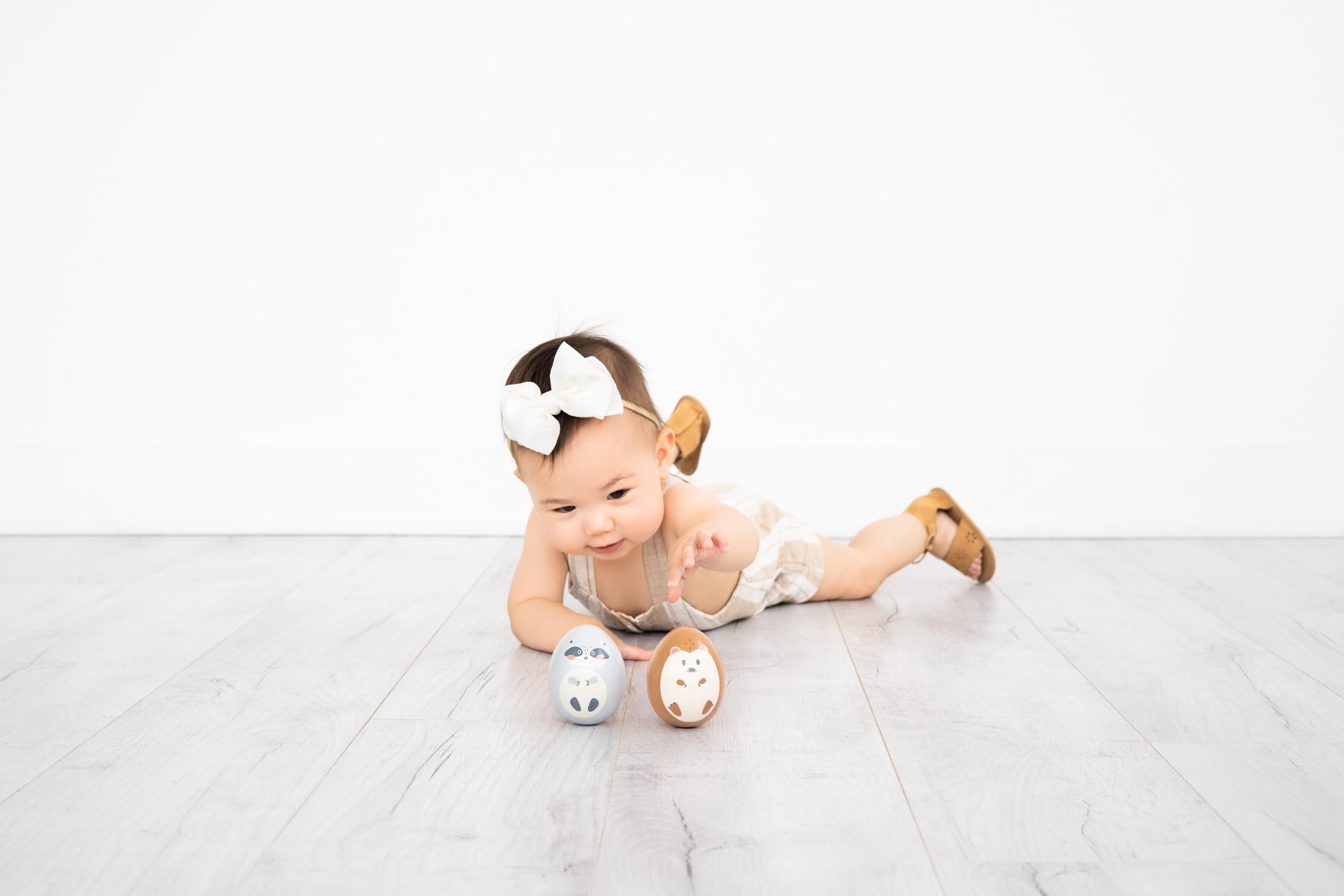 Pearhead Wooden Wobble Toy Set - Baby Tummy Time Montessori Toys, for Babies 6+ Months, Wobblers for Learning & Development