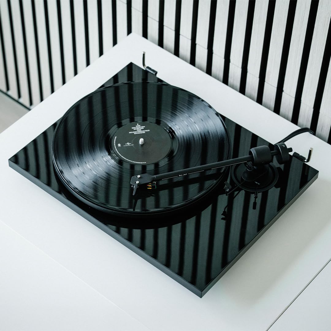 Pro-Ject E1.2, Tourne-disque D'entrée De Gamme Plug & Play Avec