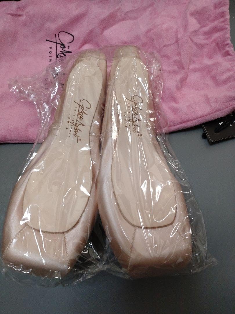 ギョクチュアイクト　トゥシューズ サイズ8 シャンクF3 4BOX ギョクチュアイクト ギョクチュアイクト トゥシューズ サイズ8