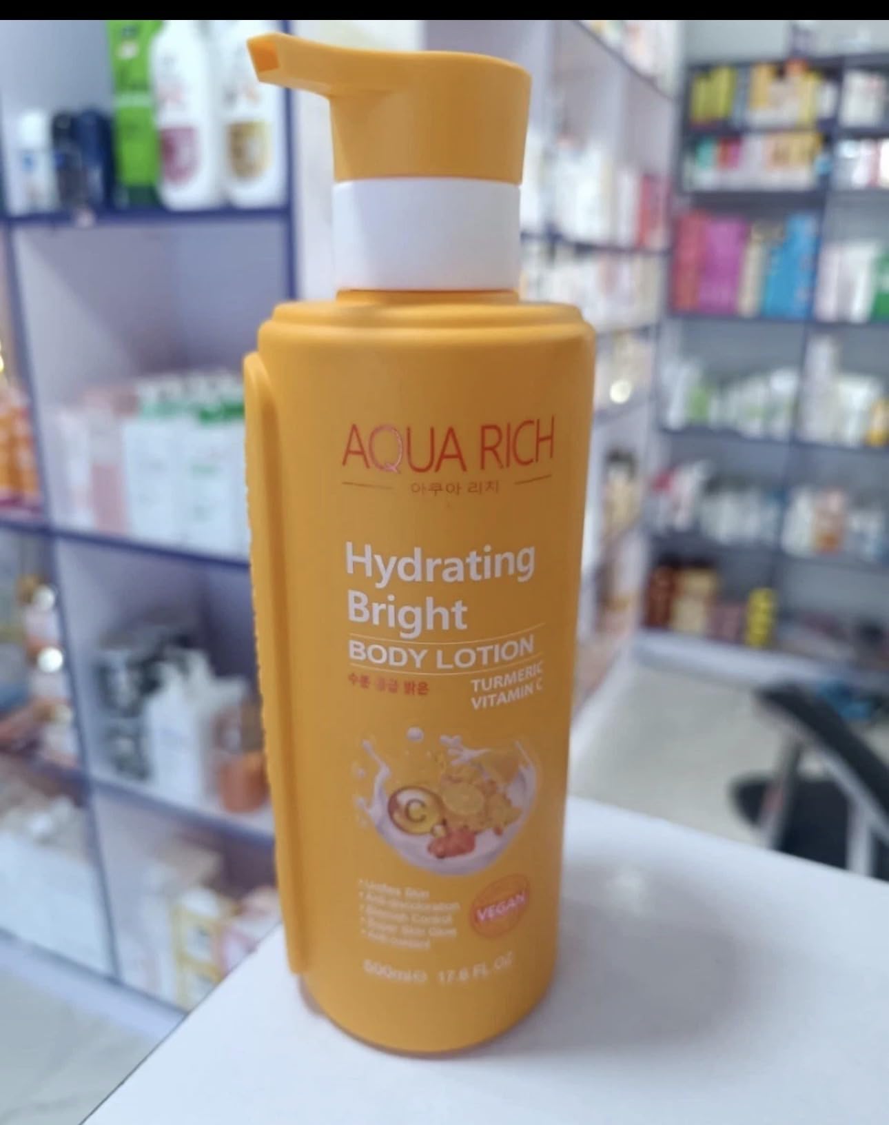 Aqua Rich Hydrating Bright Body Lotion 500ml (Vitamin C & Tumeric
