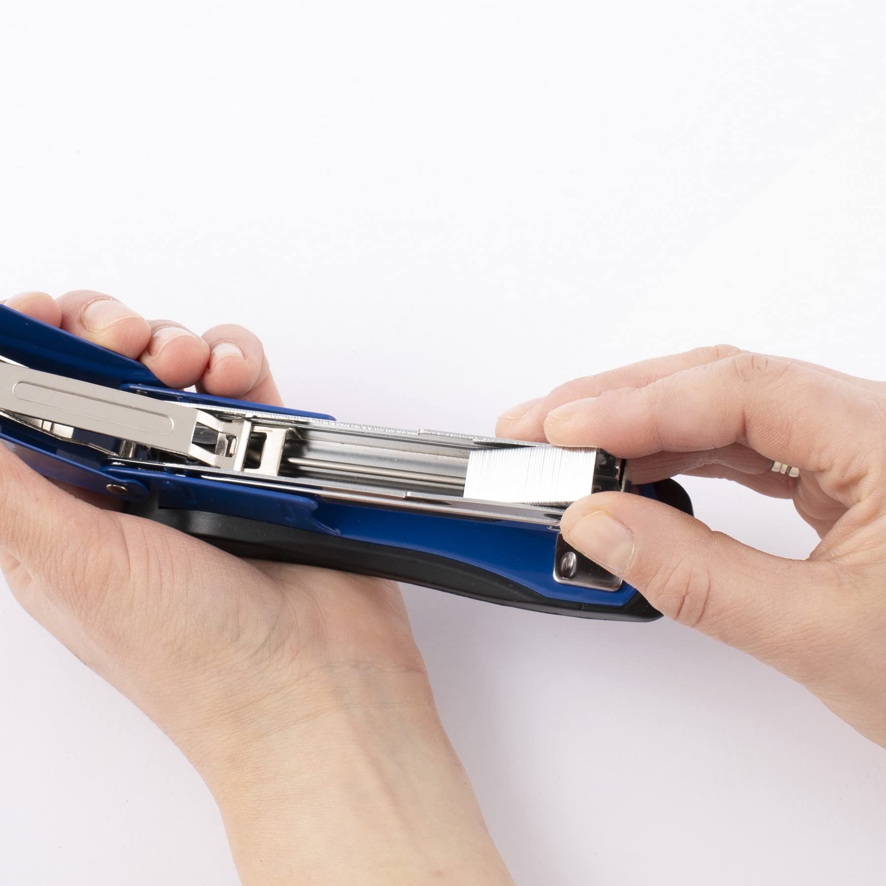D.RECT Metal Stapler - Office/Desk Stapler, 30 Sheets, Blue/Black, single pack - Image 4