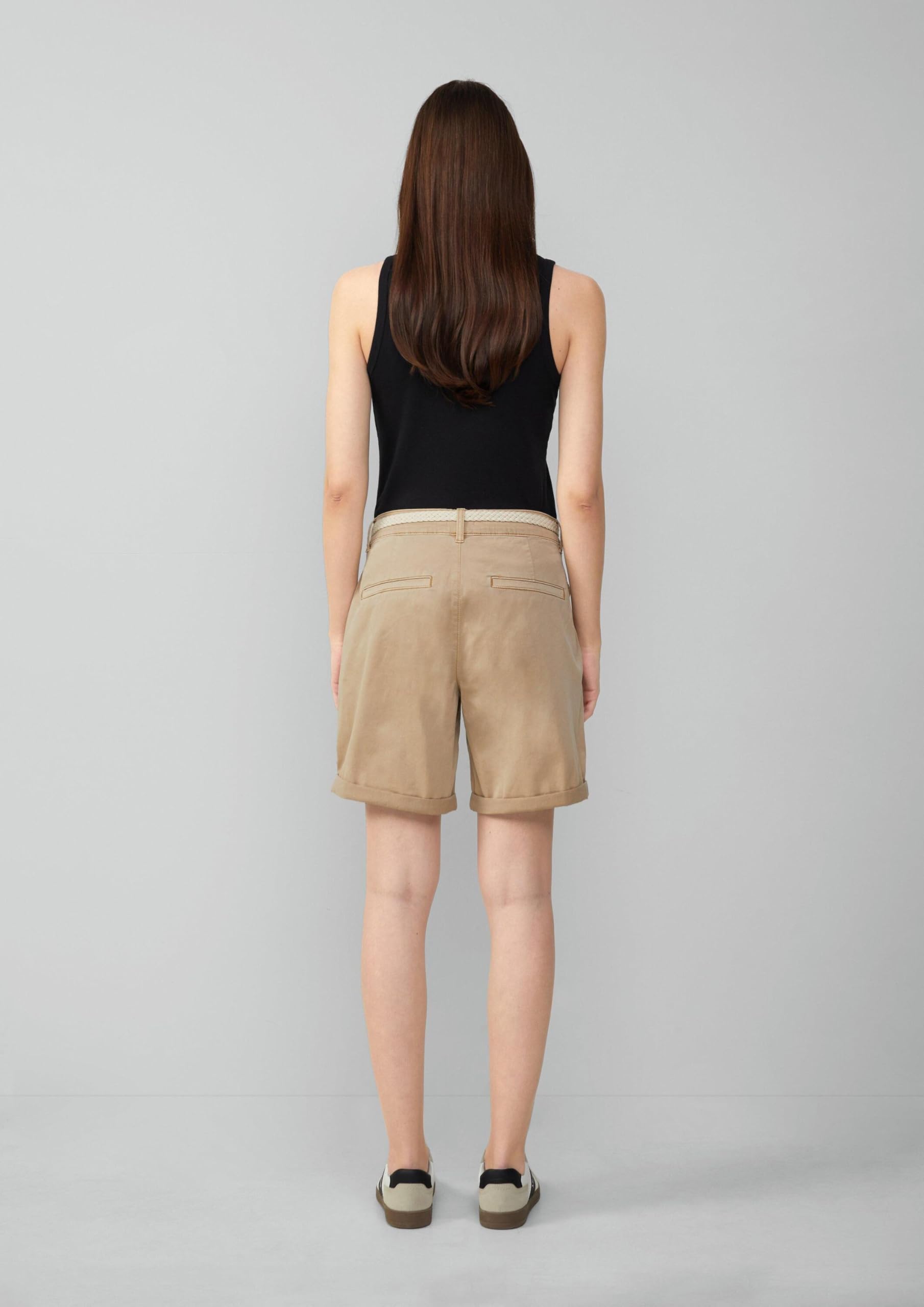 s.Oliver Shorts mit geflochtenem Gürtel und Garment Dye