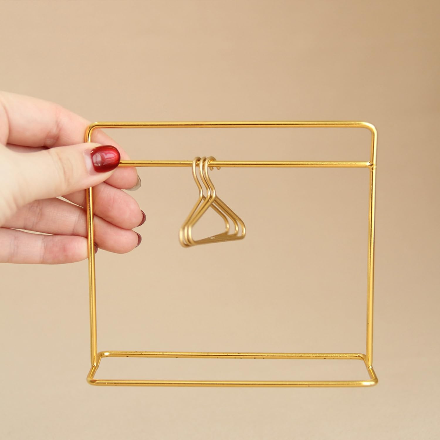 Minamzee 1:12 Dollhouse Metal Garment Rack Set including 3Pcs Gold Clothes Hangers - Image 4