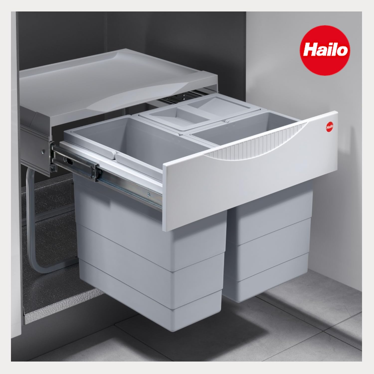 Hailo Abfallsammler 3644732 | Abfalleimer 3fach mit 29 Liter Gesamtvolumen | ab 50cm Unterschrankbreite montierbar | Hellgrau