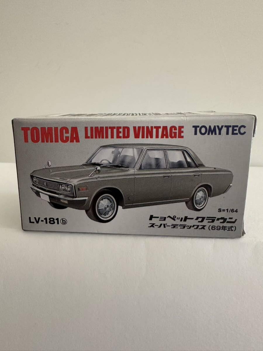 トミカ リミテッドビンテージ トヨペット クラウン パトカー 1/64