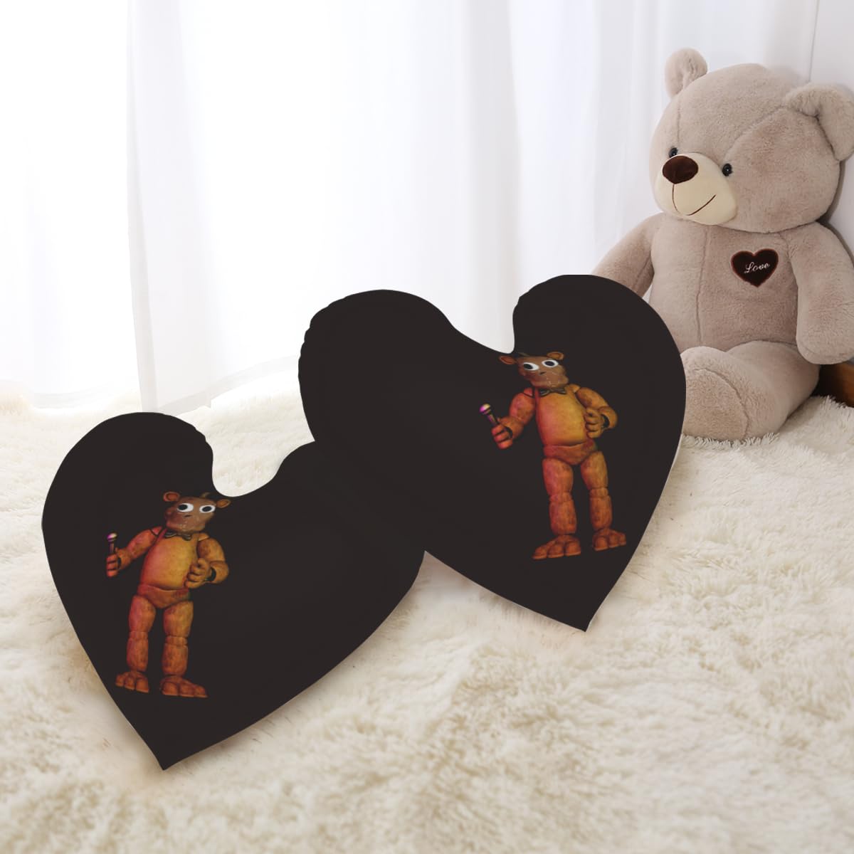 Amazon｜ファイブナイツアットフレディーズ Five Nights At Freddy