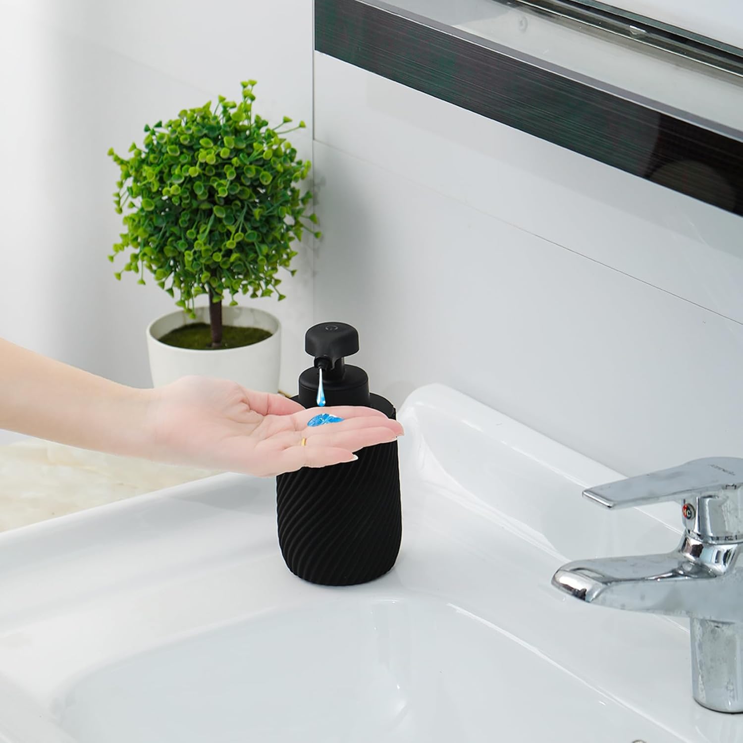 Automatic Soap Dispenser, Liquid Touchless Dish Soap Dispenser for Kitchen Sink, Automatic Hand Sanitizer Dispenser for Bathroom, Rechargeable Electric Hand soap Dispenser, Black. - Image 7